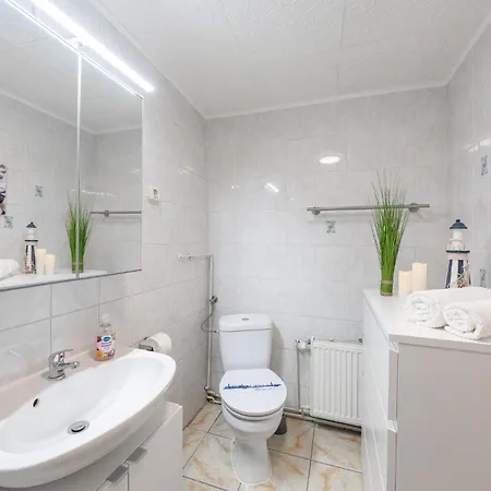 Awesome In With Kitchen Apartment Rostock